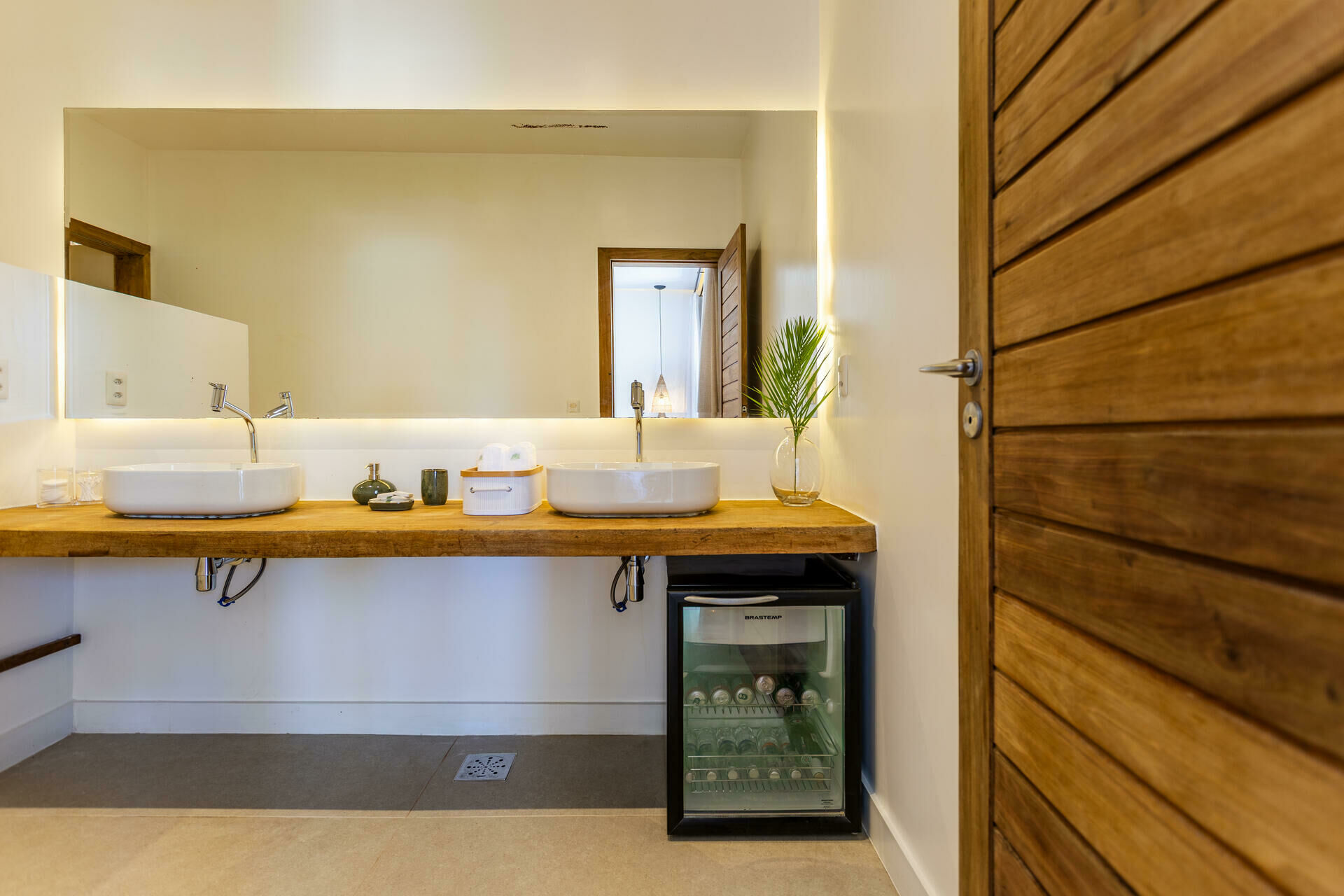 Villa Florens   Quarto Térreo 01 -  Foto Thiago Faquineli-10